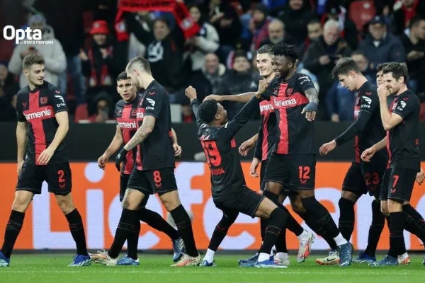 勒沃庫森差一場終結(jié)連勝紀錄創(chuàng)下德國職業(yè)<a href=http://preschool.jianzhanzj.com/tag/zuqiu.html target=_blank class=infotextkey>足球</a>最佳開局記錄