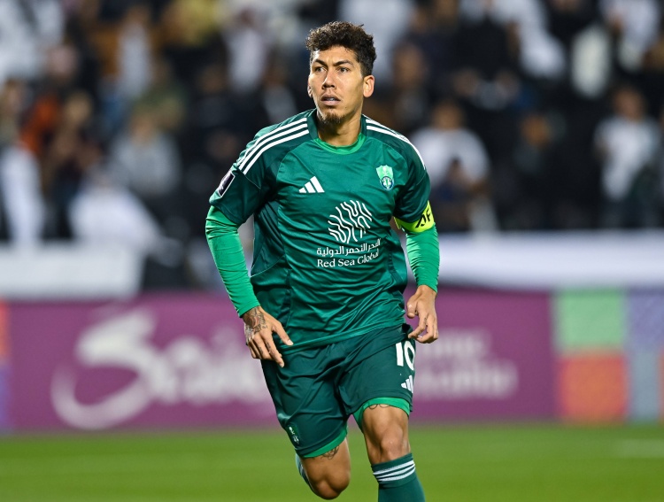 助攻梅開二度當(dāng)選亞冠決賽最佳，菲米賽后：我們有一顆冠軍的心